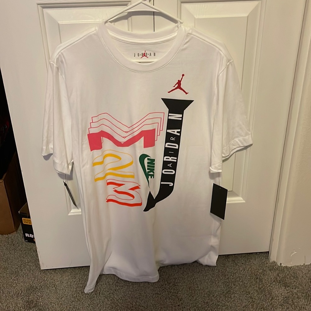 Nike air Jordan t shirt mens medium new